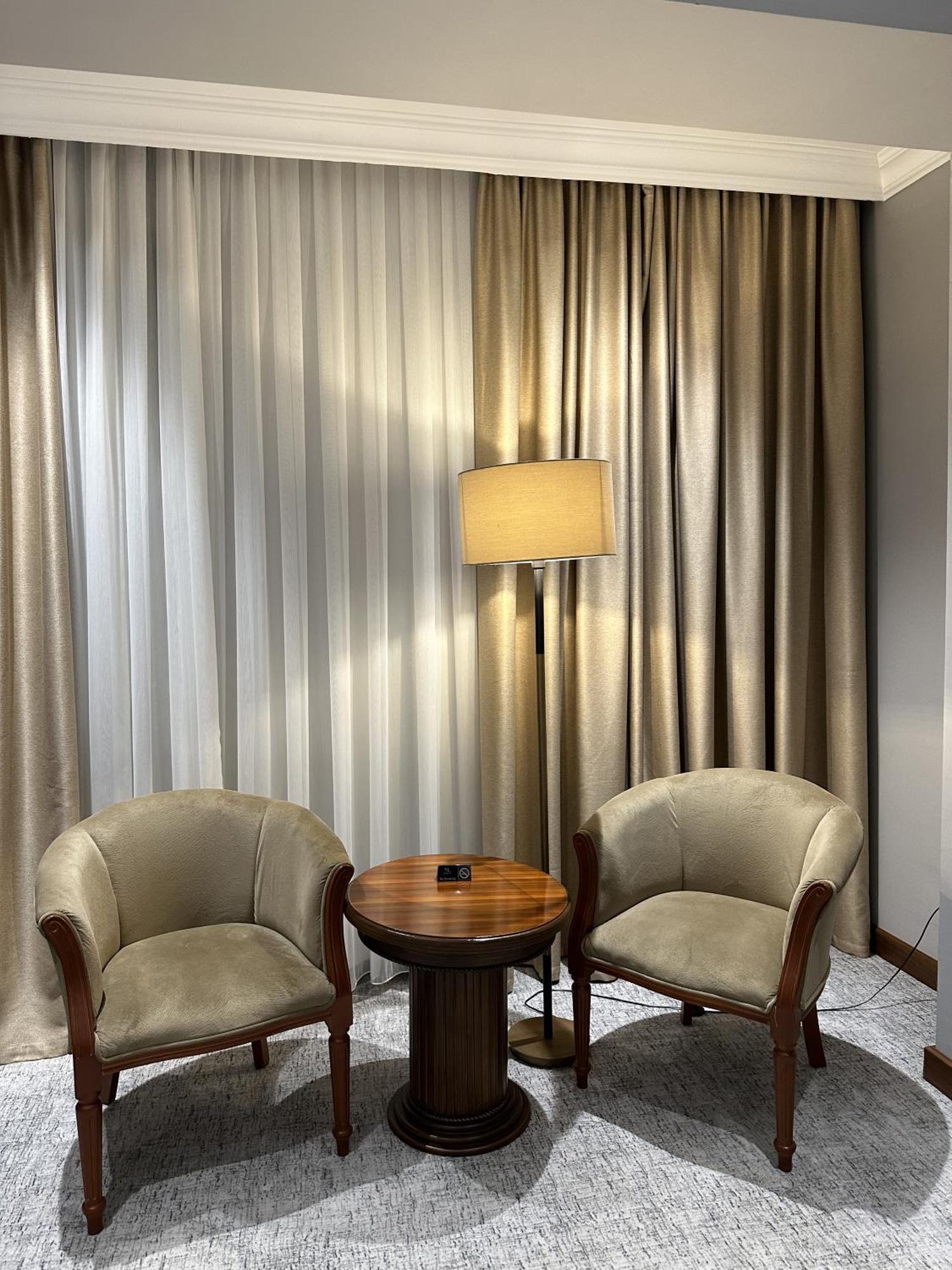 Mir Luxe Plaza Hotel Tashkent Exterior photo